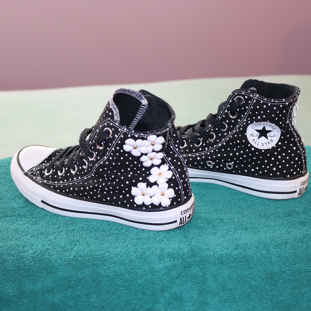 Daisy Converse High Tops